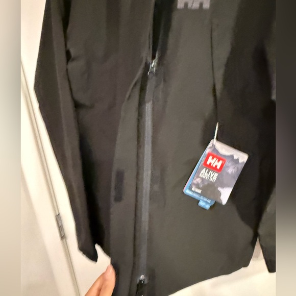 Helly Hansen - Picture 8 of 11